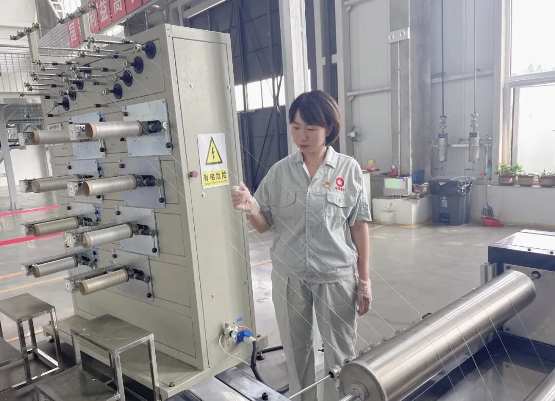 科研一线丨李茹：实验室里的“纤维魔法师”